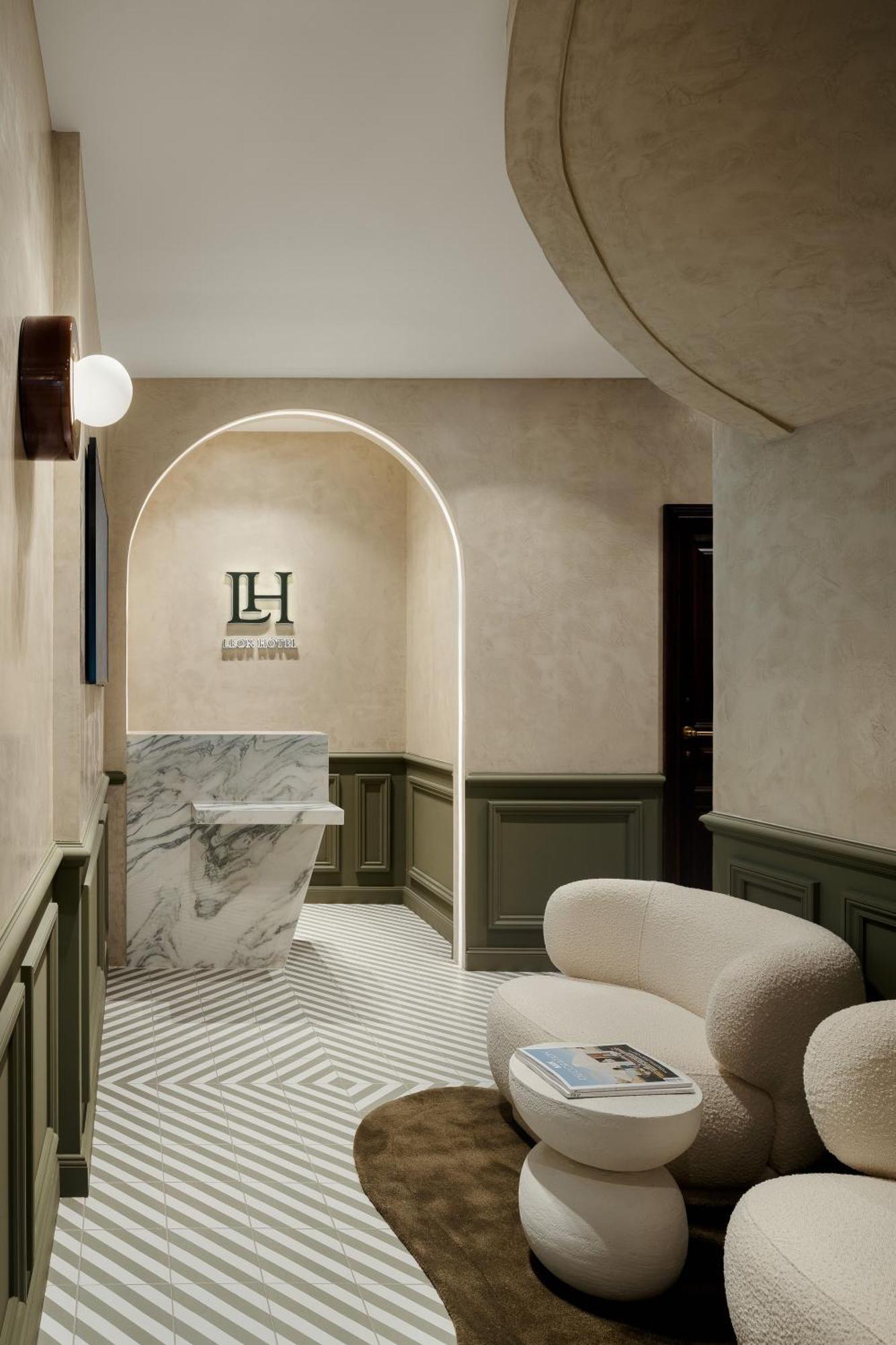 Hotel Leon Paris Exteriör bild
